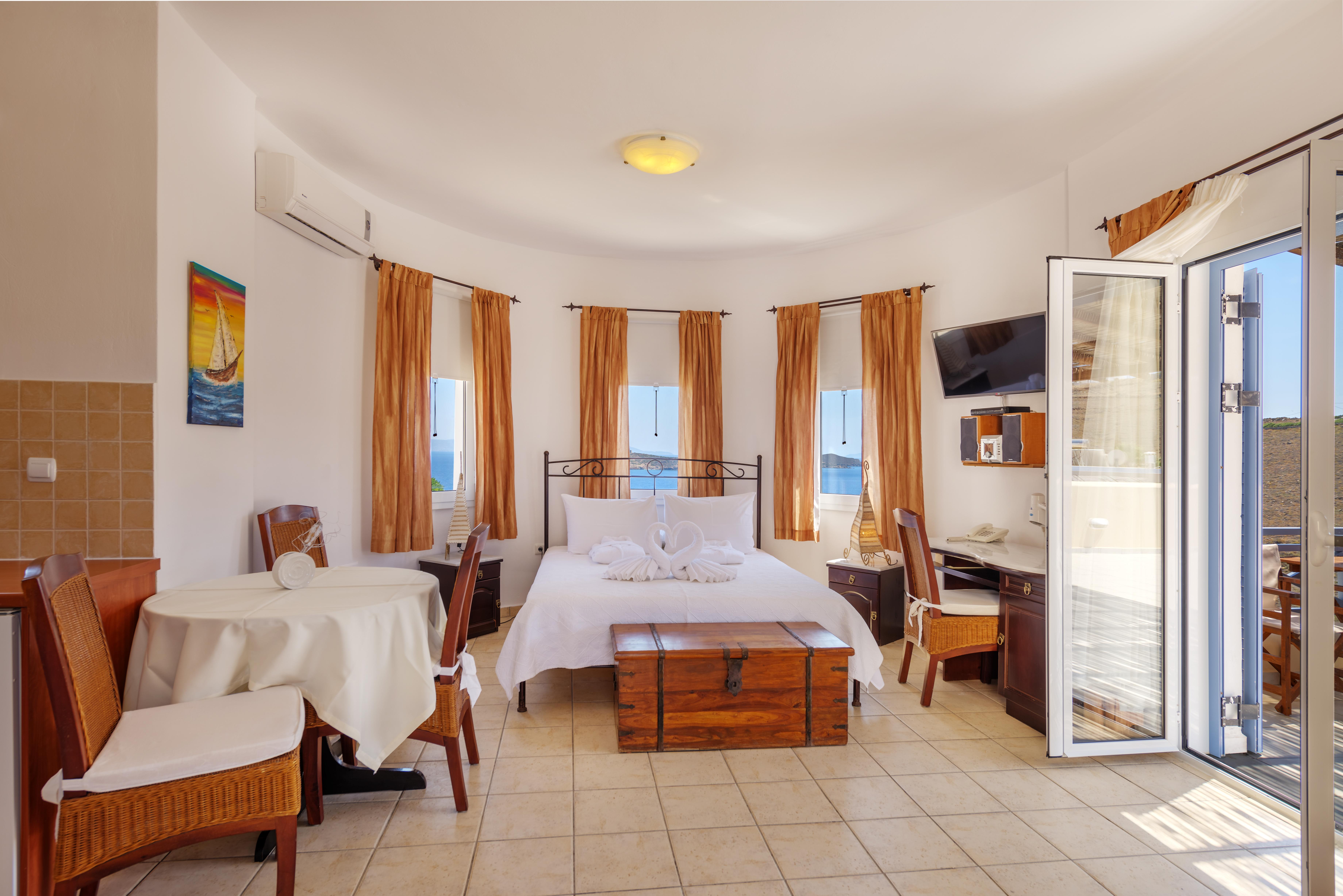 Sunrise Beach Suites Azolimnos Zewnętrze zdjęcie